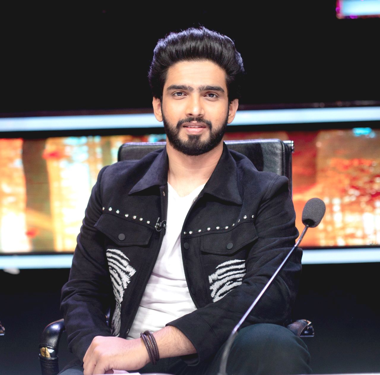 Mumbai, March 27 (IANS) Composer Amaal Mallik has collaborated with his fat...